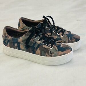 J/Slides NYC Camo Camouflage Leather Platform Sneakers Women's Size 7.5